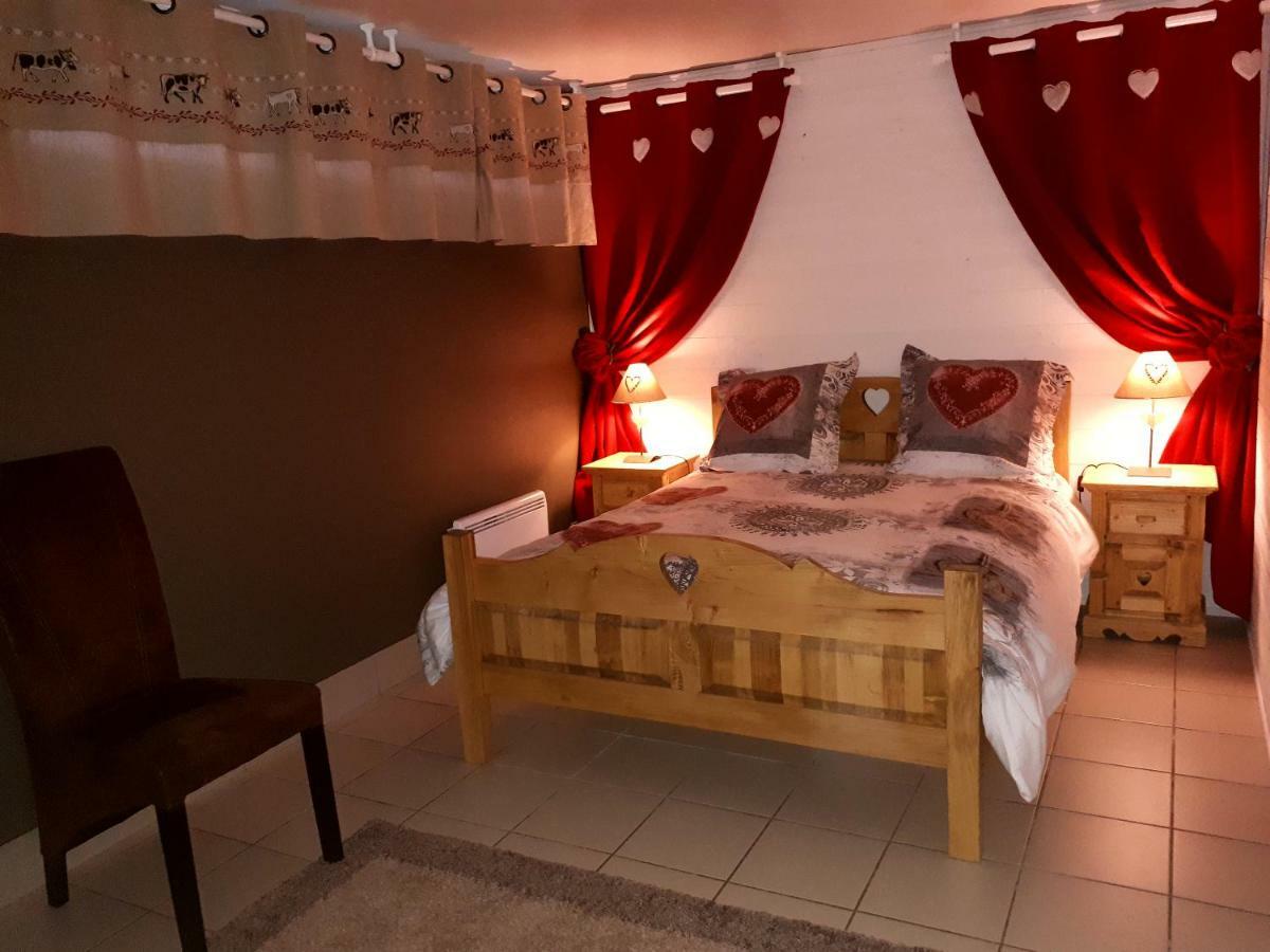 Apartmán Logis Du Clos Des Chevaliers De Malte Aiguebelle Exteriér fotografie